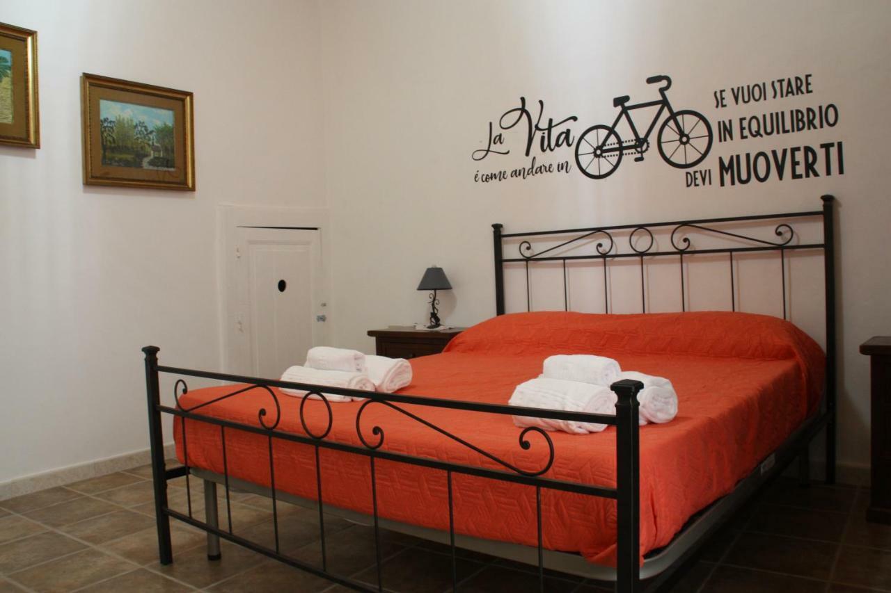Bed and Breakfast Gaeta Via Indipendenza Exterior foto